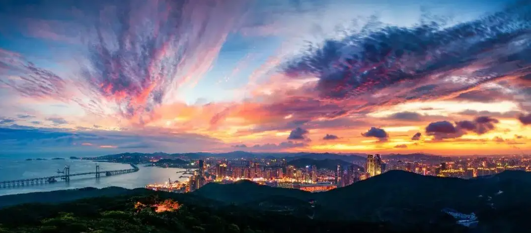 智慧游实现旅游现代化(图1)